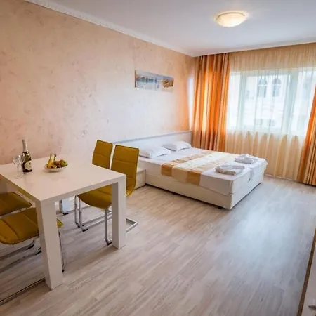 Aparthotel Бахами Резиденс Sunny Beach