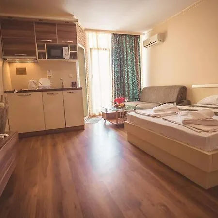 Бахами Резиденс Aparthotel Sunny Beach